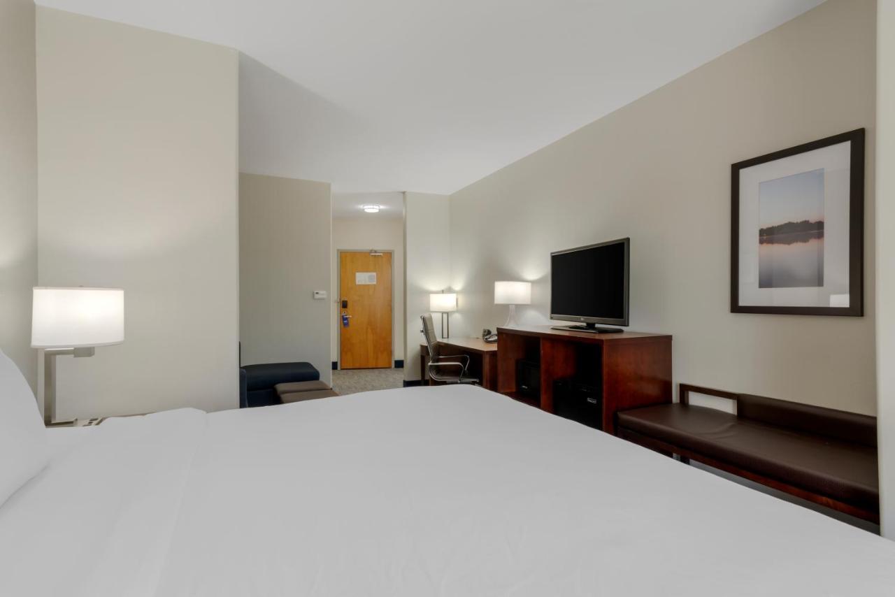 Comfort Suites Stockbridge Atlanta South Экстерьер фото