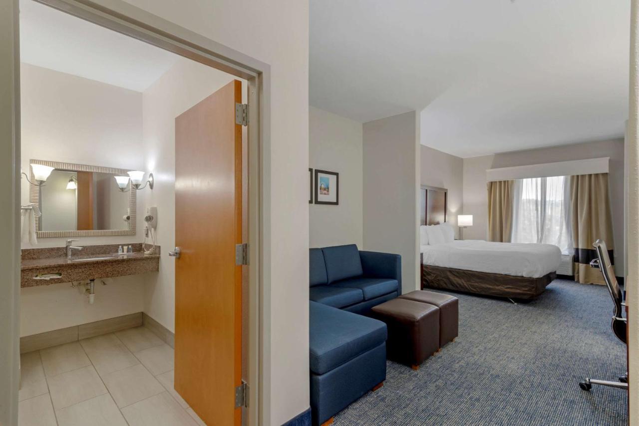Comfort Suites Stockbridge Atlanta South Экстерьер фото