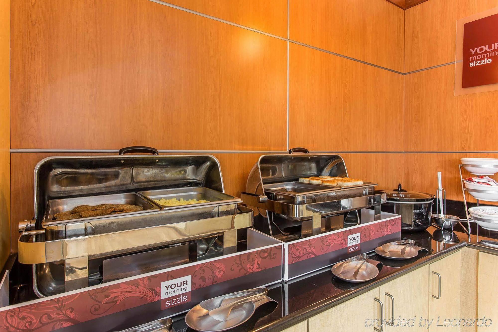 Comfort Suites Stockbridge Atlanta South Экстерьер фото